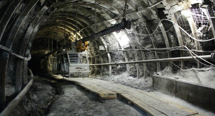 Fire erupts at coal mine in Russia`s Kemerovo region 